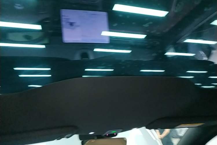 Used Nio EC6 2025 75 kWh Headliner