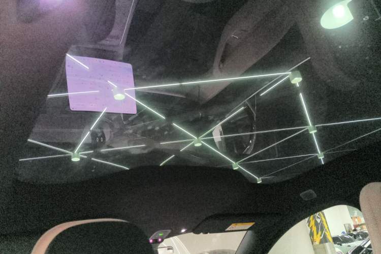 Used Nio EC6 2025 75 kWh Headliner