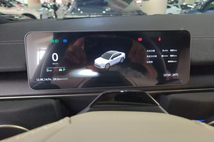 Used Nio EC6 2025 75 kWh Instrument Cluster