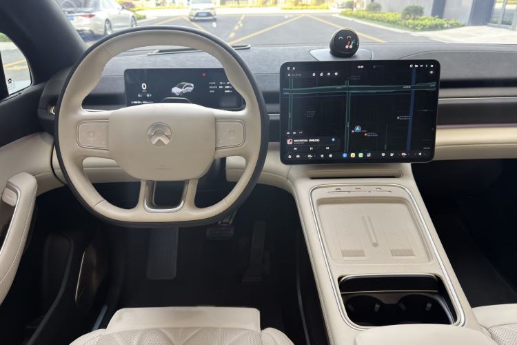Used Nio EC6 2025 75 kWh Interior 2
