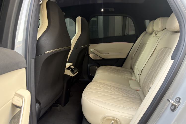Used Nio EC6 2025 75 kWh Interior 3