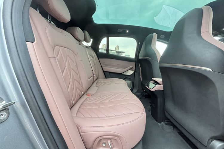 Used Nio EC6 2025 75 kWh Interior 4