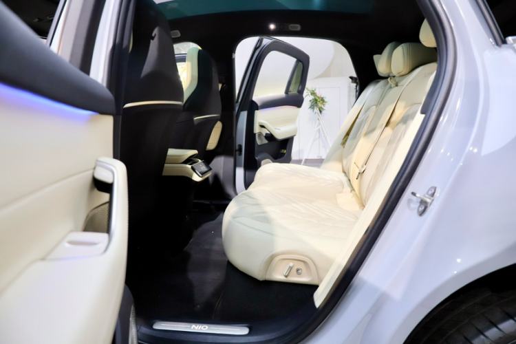 Used Nio EC6 2025 75 kWh Interior 6