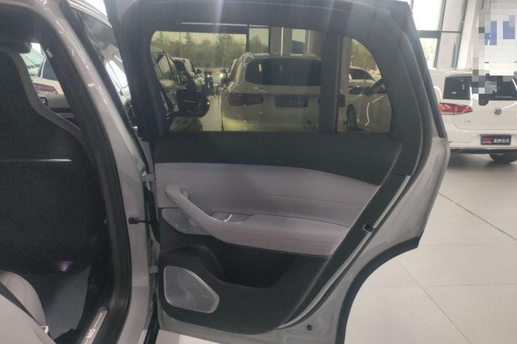 Used Nio EC6 2025 75 kWh Interior 6