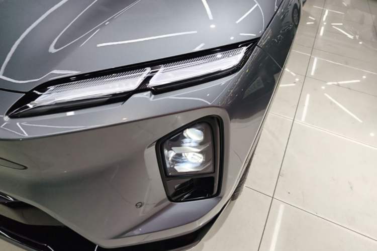 Used Nio EC6 2025 75 kWh Left Front Headlight