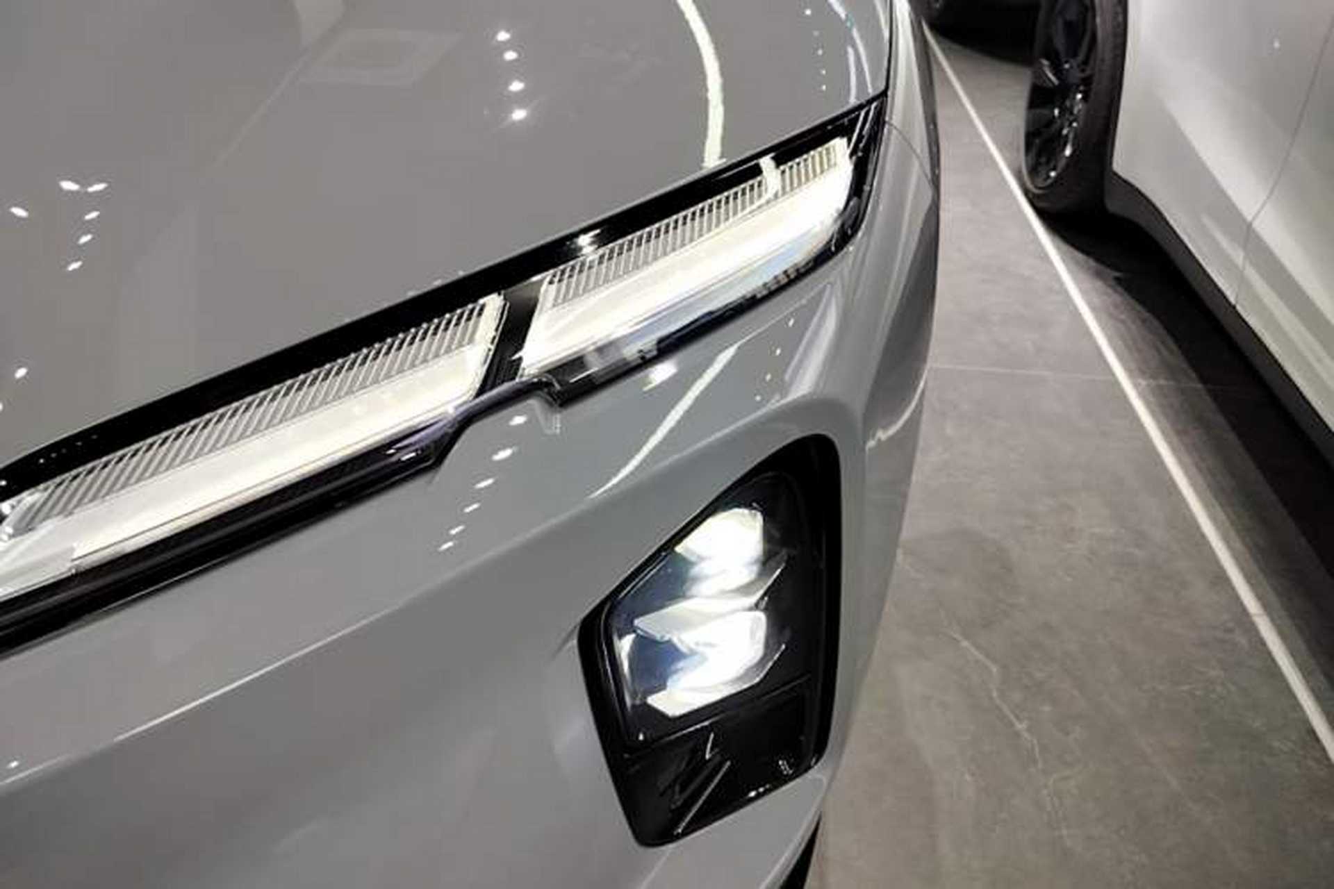 Used Nio EC6 2025 75 kWh Left Front Headlight