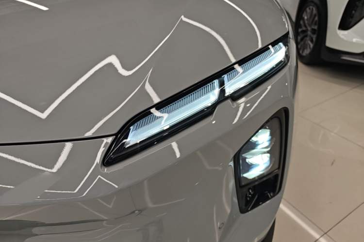 Used Nio EC6 2025 75 kWh Left Front Headlight