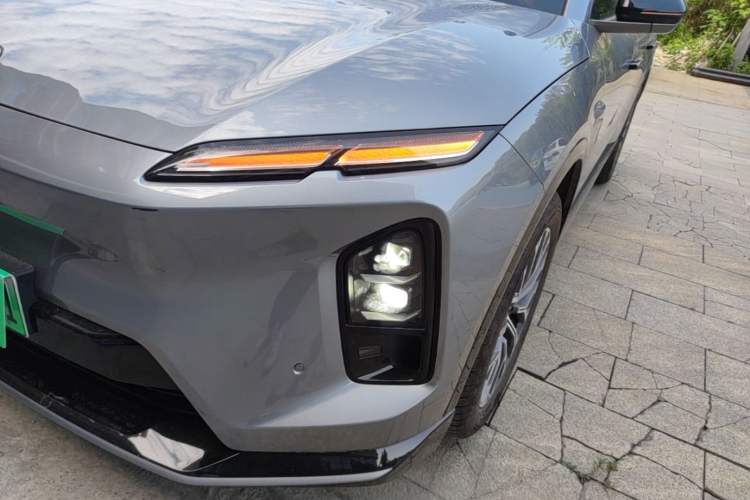 Used Nio EC6 2025 75 kWh Left Front Headlight