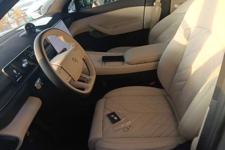 Used Nio EC6 2025 75 kWh Left Front Seat