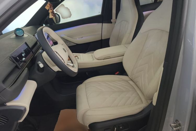 Used Nio EC6 2025 75 kWh Left Front Seat