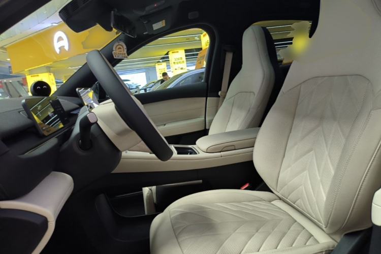 Used Nio EC6 2025 75 kWh Left Front Seat