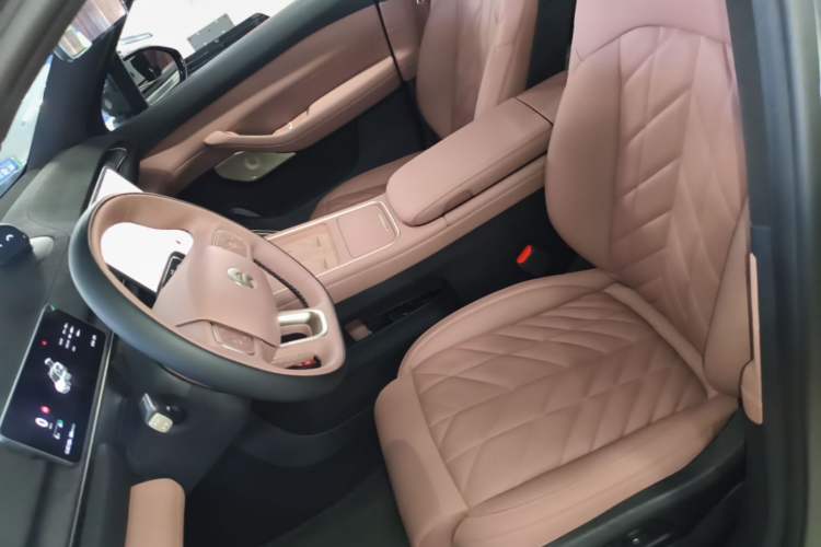 Used Nio EC6 2025 75 kWh Left Front Seat