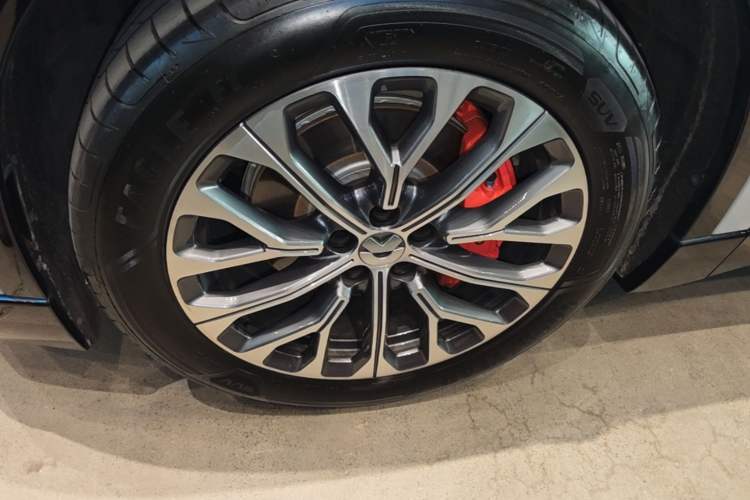 Used Nio EC6 2025 75 kWh Left Front Wheel Hub