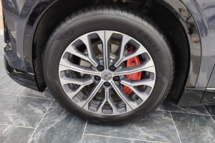 Used Nio EC6 2025 75 kWh Left Front Wheel Hub
