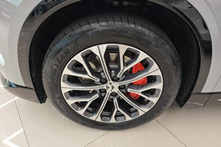 Used Nio EC6 2025 75 kWh Left Front Wheel Hub