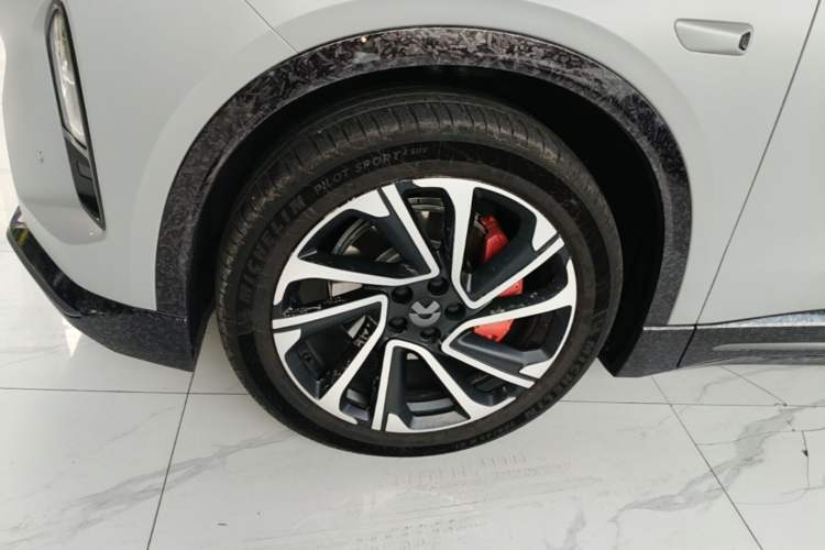 Used Nio EC6 2025 75 kWh Left Front Wheel Hub