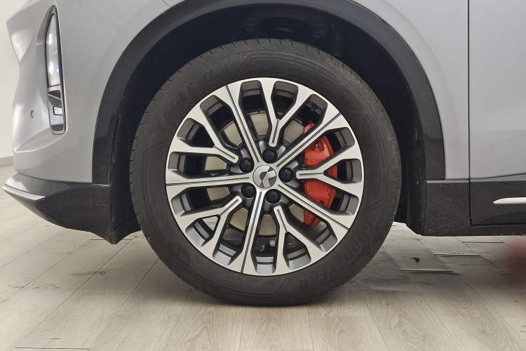 Used Nio EC6 2025 75 kWh Left Front Wheel Hub