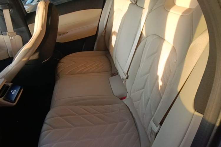 Used Nio EC6 2025 75 kWh Left Rear Seat