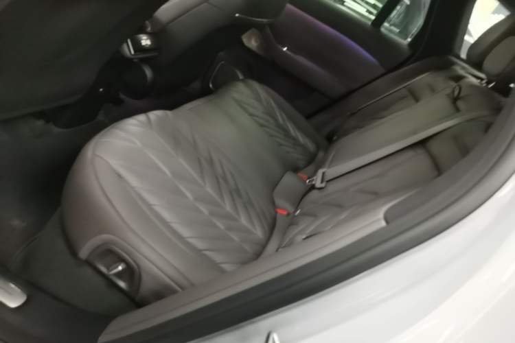 Used Nio EC6 2025 75 kWh Left Rear Seat