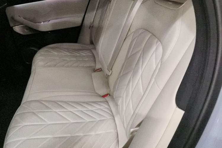 Used Nio EC6 2025 75 kWh Left Rear Seat