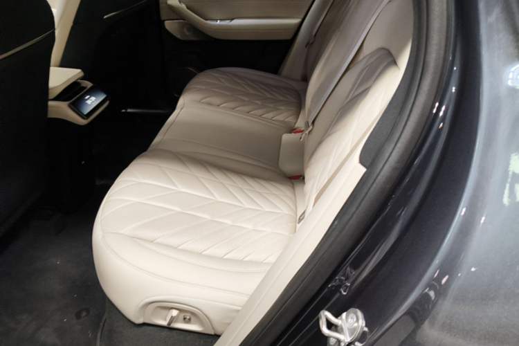 Used Nio EC6 2025 75 kWh Left Rear Seat