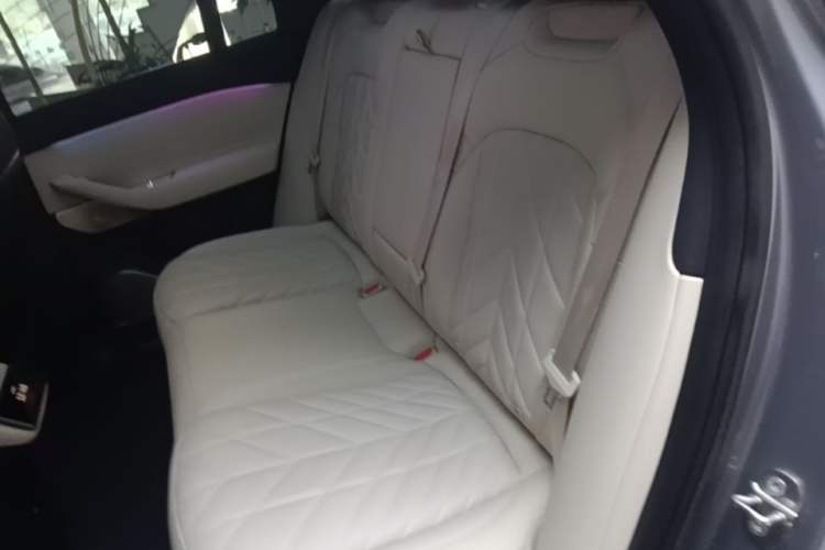 Used Nio EC6 2025 75 kWh Left Rear Seat