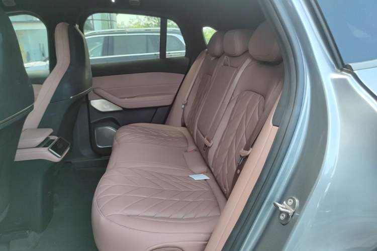 Used Nio EC6 2025 75 kWh Left Rear Seat