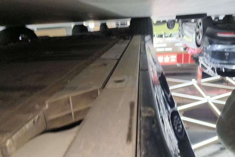 Used Nio EC6 2025 75 kWh Left Side Sill