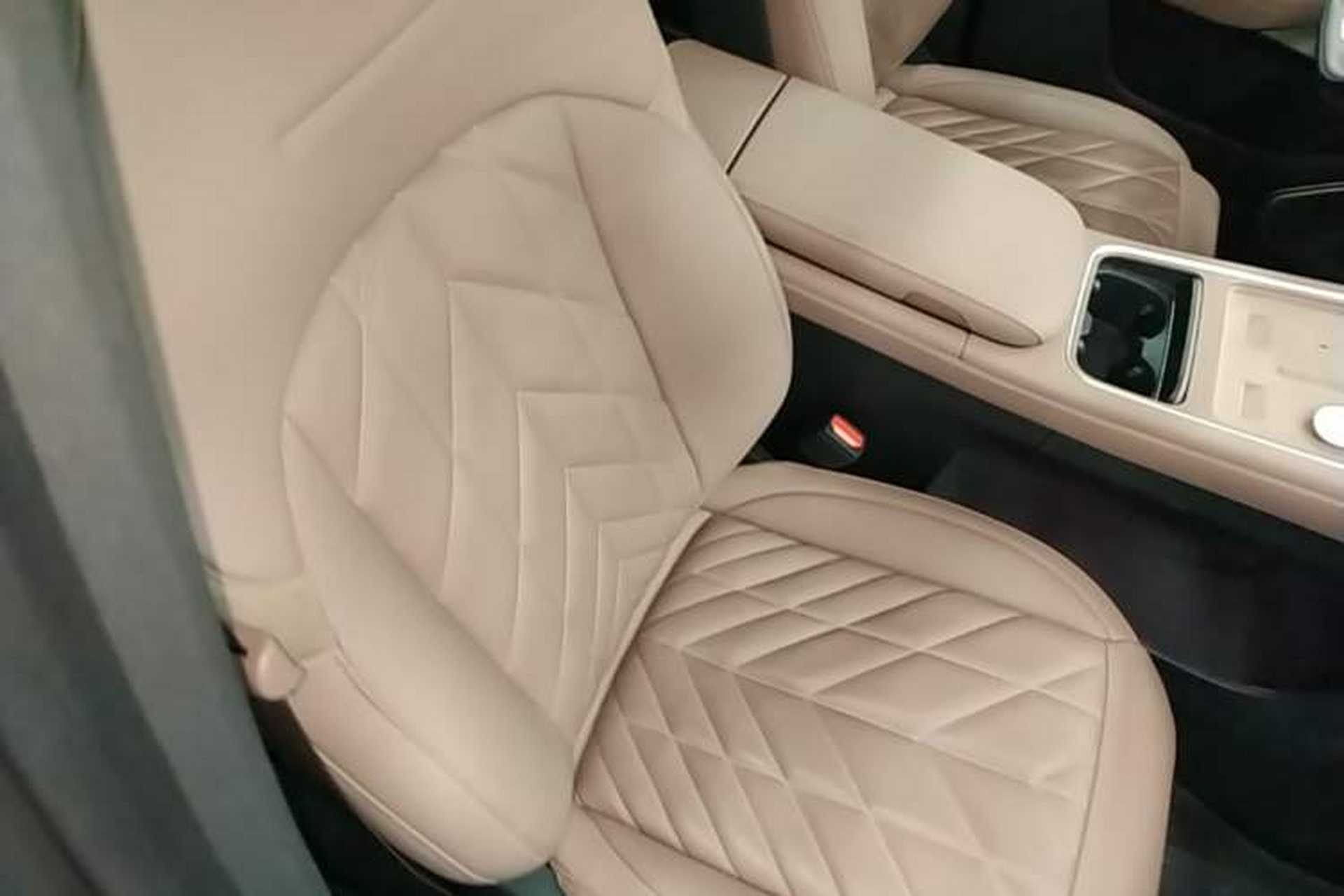 Used Nio EC6 2025 75 kWh Right Front Seat