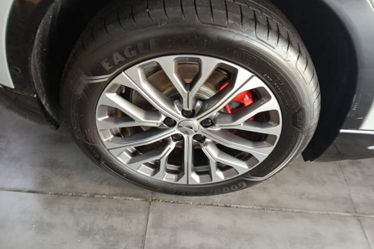 Used Nio EC6 2025 75 kWh Right Rear Wheel Hub