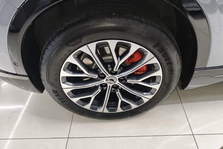 Used Nio EC6 2025 75 kWh Right Rear Wheel Hub