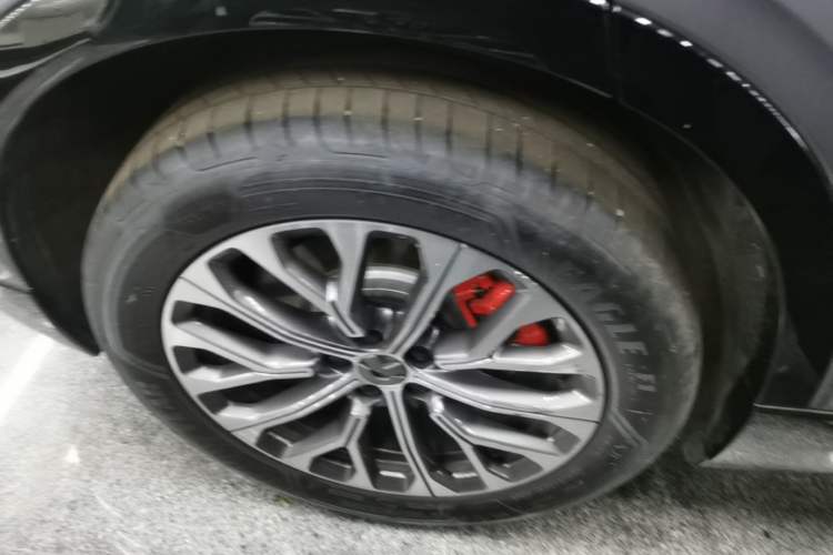 Used Nio EC6 2025 75 kWh Right Rear Wheel Hub