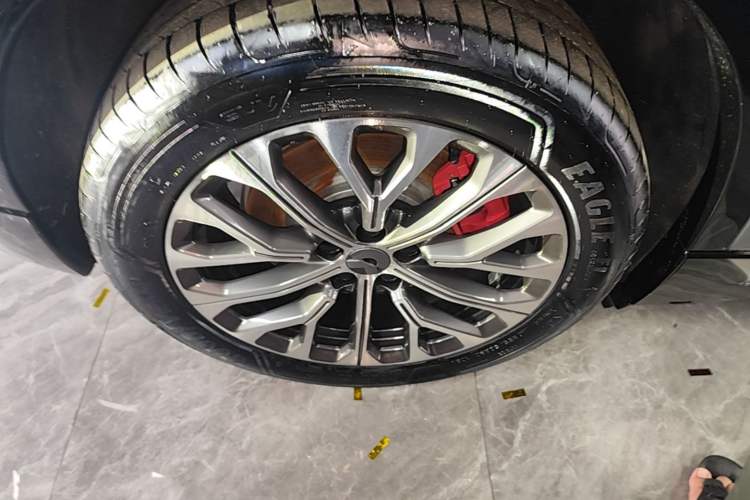 Used Nio EC6 2025 75 kWh Right Rear Wheel Hub