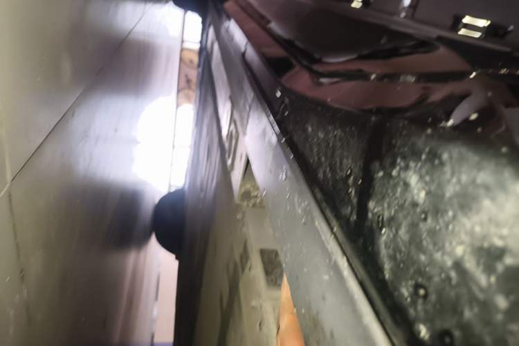 Used Nio EC6 2025 75 kWh Right Side Sill