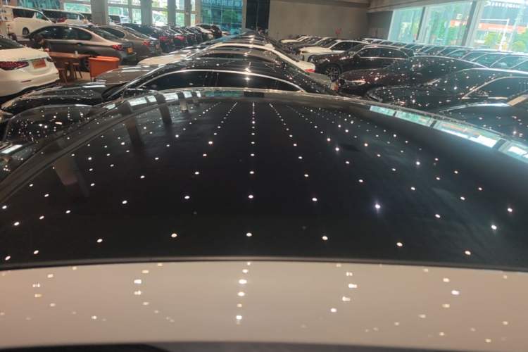Used Nio EC6 2025 75 kWh Roof