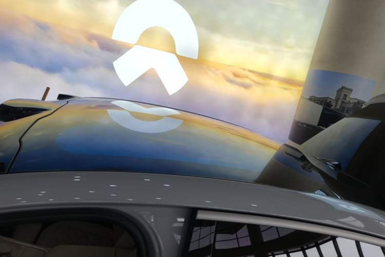Used Nio EC6 2025 75 kWh Roof