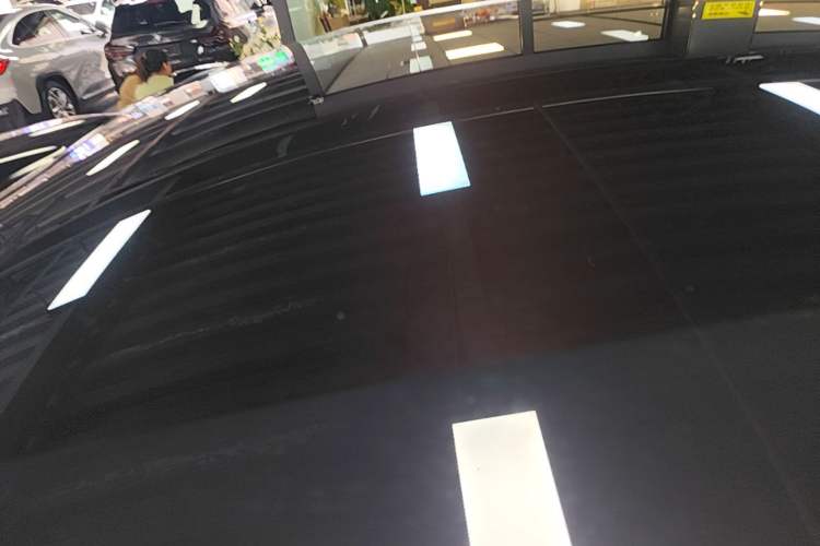 Used Nio EC6 2025 75 kWh Roof