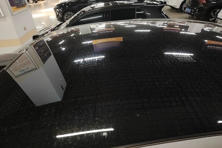 Used Nio EC6 2025 75 kWh Roof