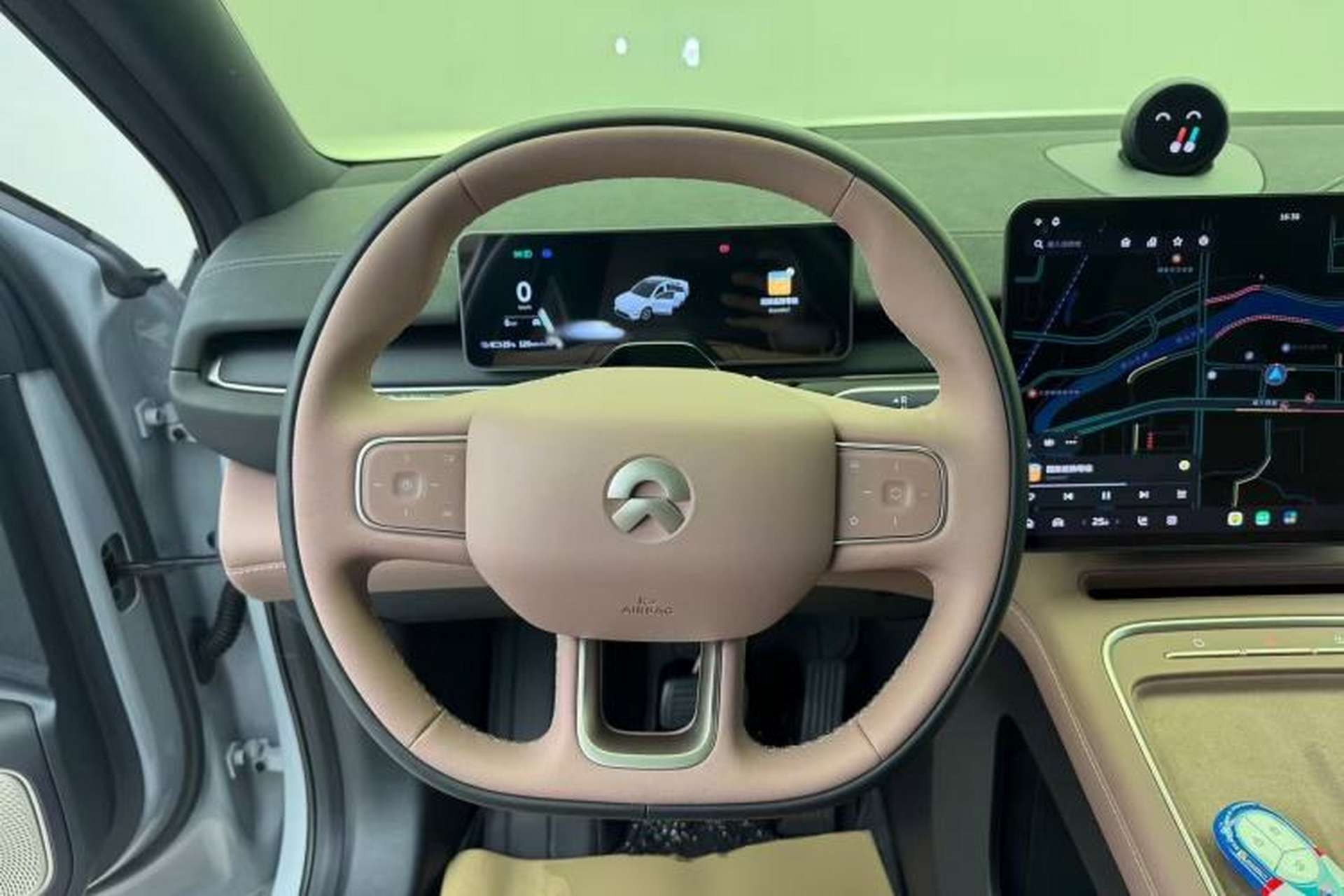 Used Nio EC6 2025 75 kWh Steering Wheel