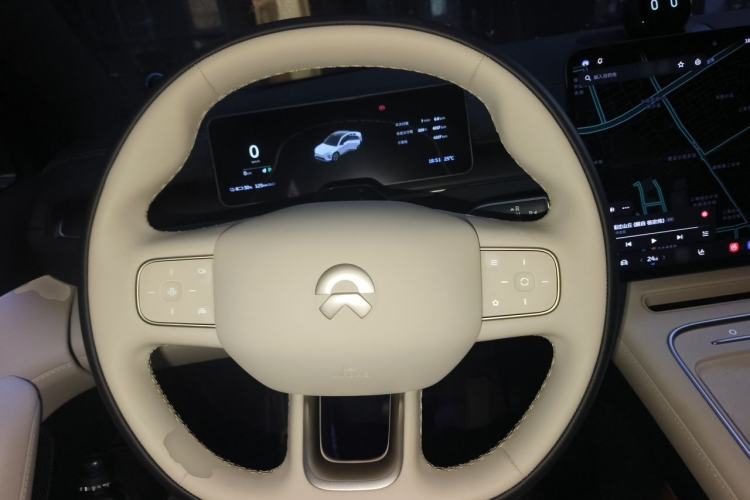 Used Nio EC6 2025 75 kWh Steering Wheel