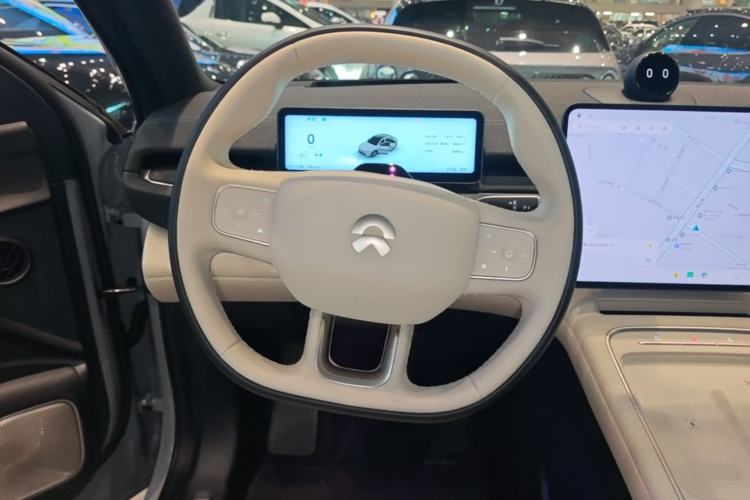 Used Nio EC6 2025 75 kWh Steering Wheel