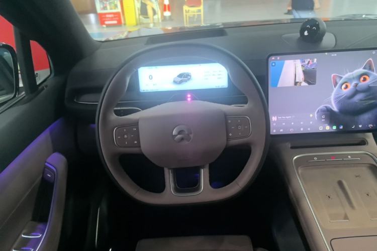 Used Nio EC6 2025 75 kWh Steering Wheel