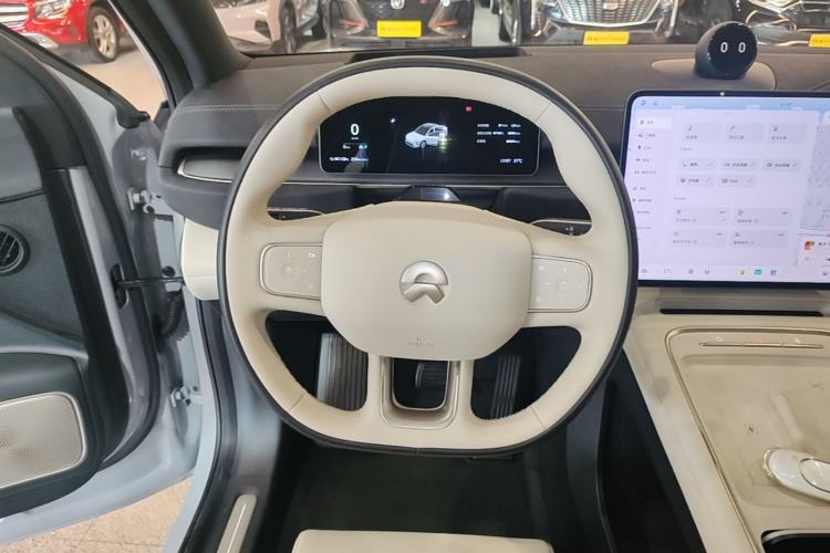 Used Nio EC6 2025 75 kWh Steering Wheel
