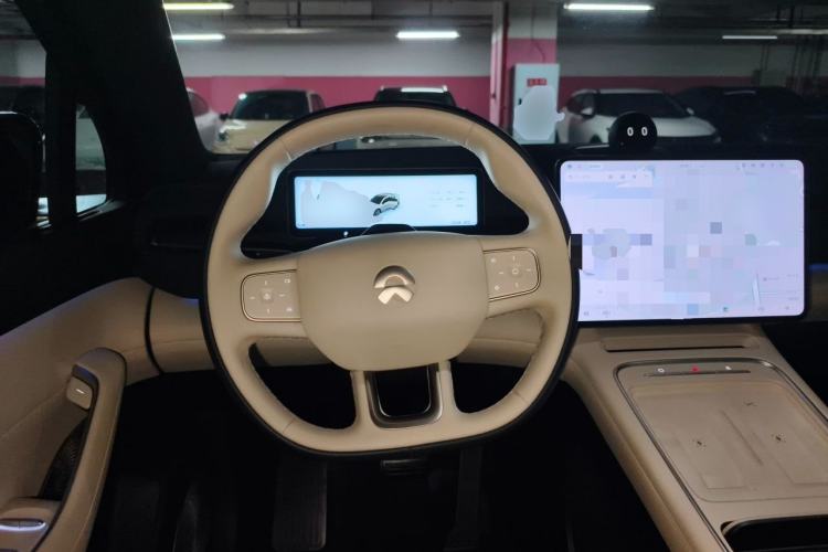 Used Nio EC6 2025 75 kWh Steering Wheel