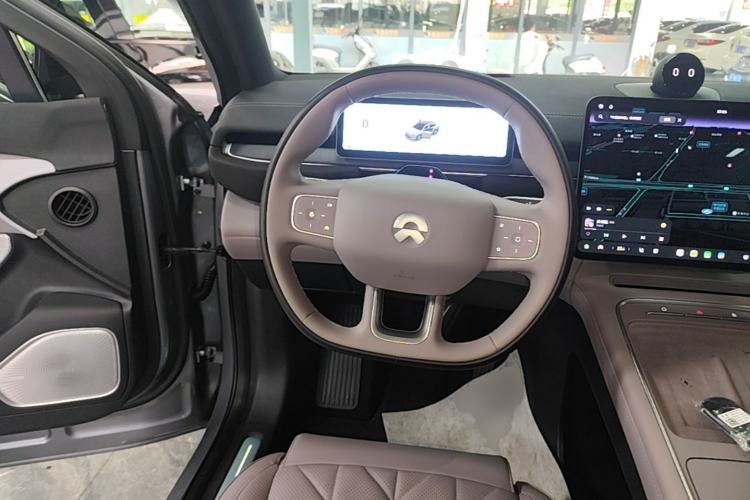 Used Nio EC6 2025 75 kWh Steering Wheel