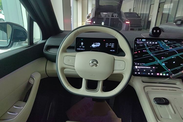 Used Nio EC6 2025 75 kWh Steering Wheel