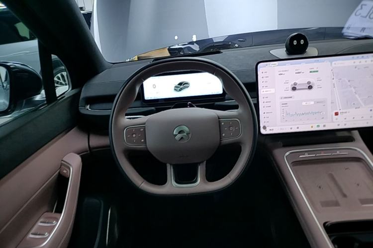 Used Nio EC6 2025 75 kWh Steering Wheel