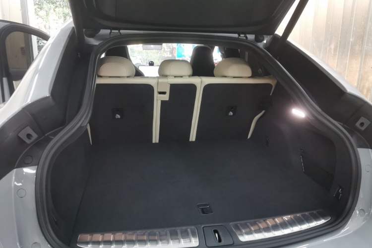 Used Nio EC6 2025 75 kWh Trunk