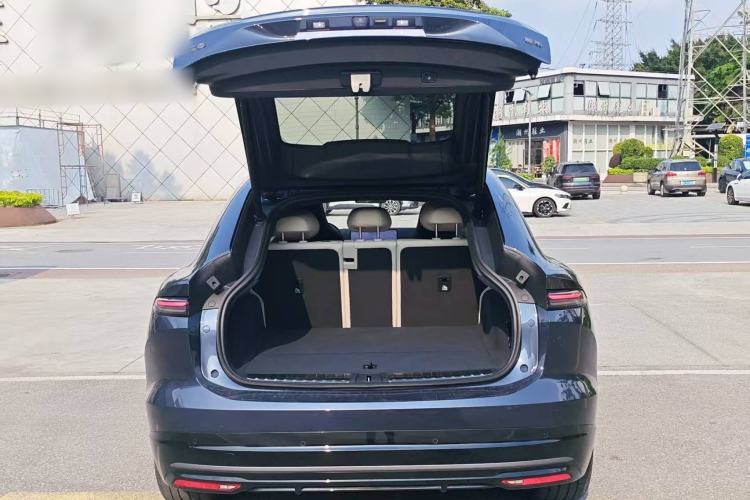 Used Nio EC6 2025 75 kWh Trunk