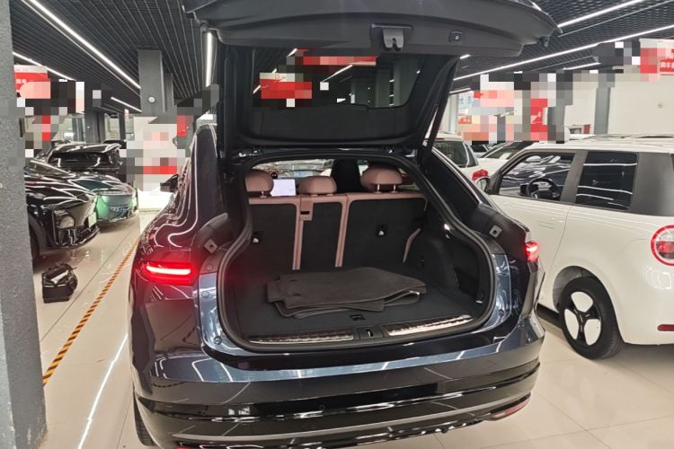 Used Nio EC6 2025 75 kWh Trunk